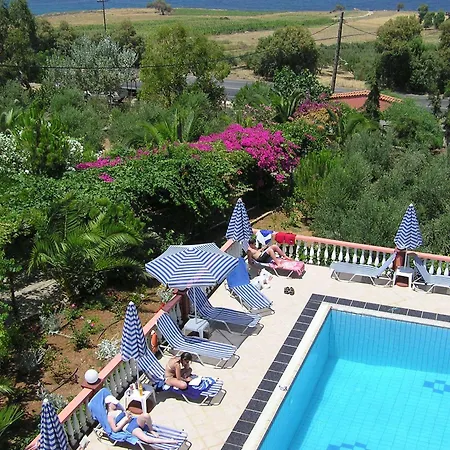 Lejlighedshotel Knossos 2*