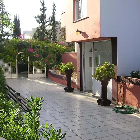 Lejlighedshotel Knossos